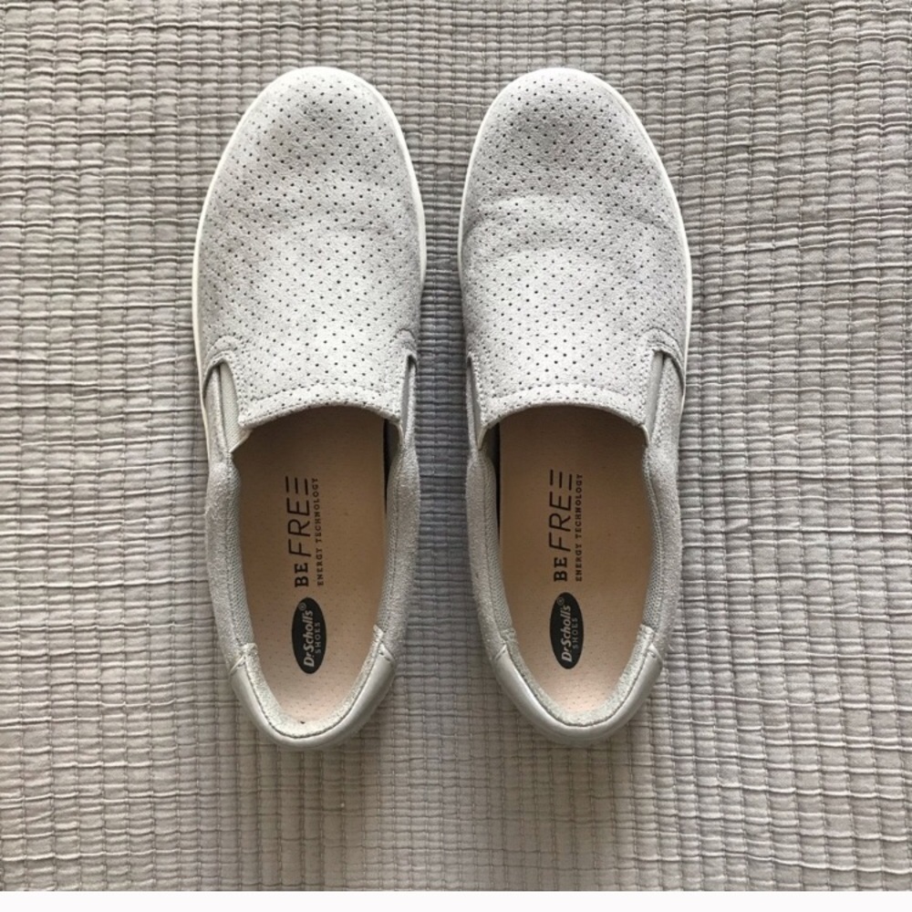 Dr. Scholl’s sneaker